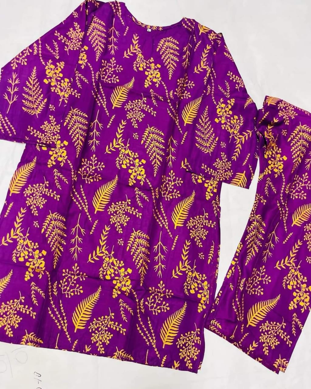 Floral Leaf Print (Stitched 2 Pcs)