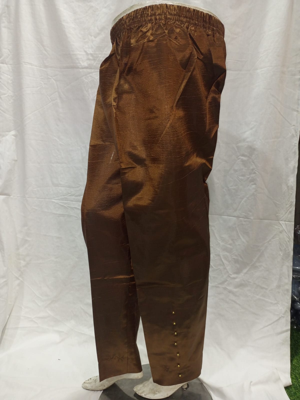 Silk Capri For Girls and Woman (Easy Matching With Any Fancy Shirt)