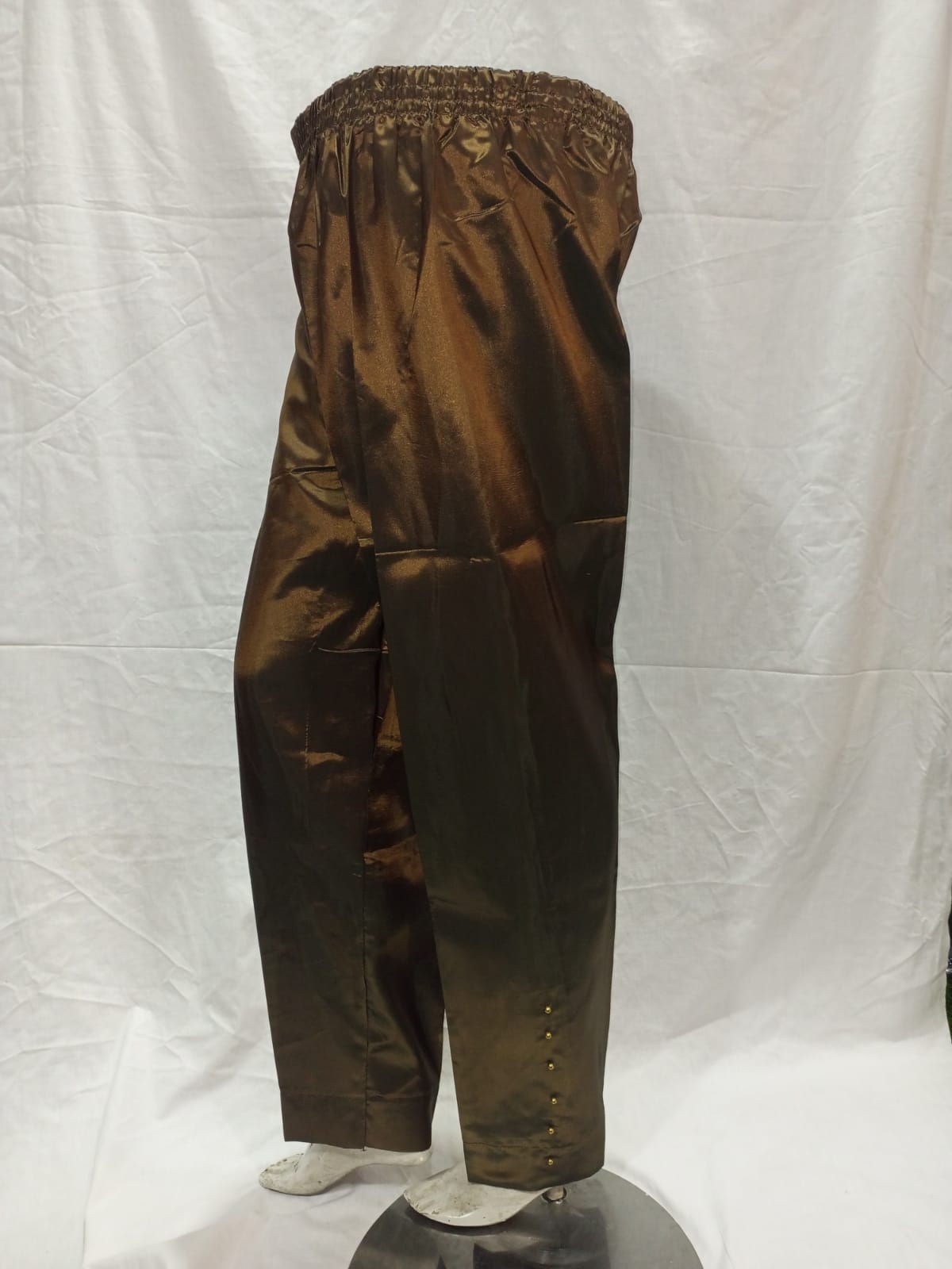 Silk Capri For Girls and Woman (Easy Matching With Any Fancy Shirt)