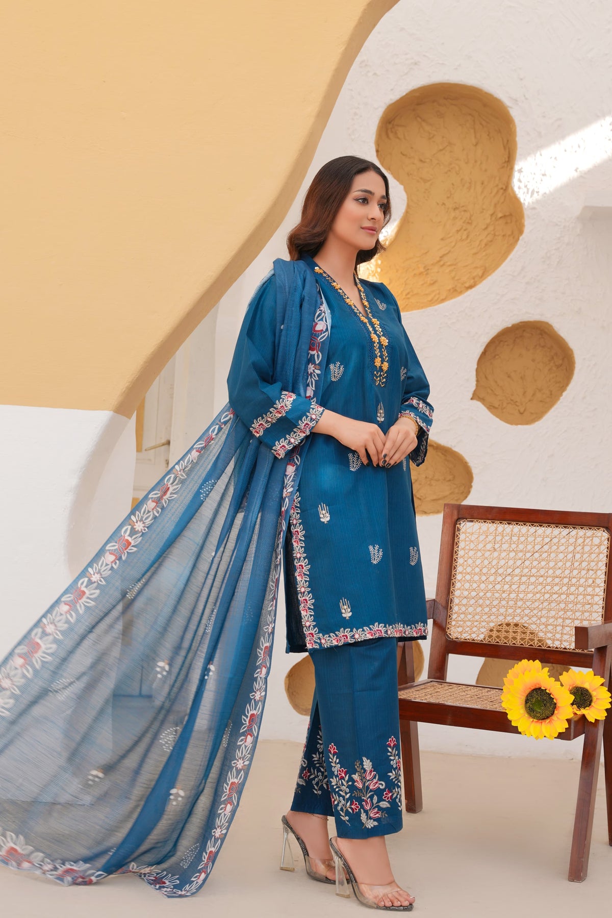 Doria Cotton Embroidery 3Pc Stitched Suit