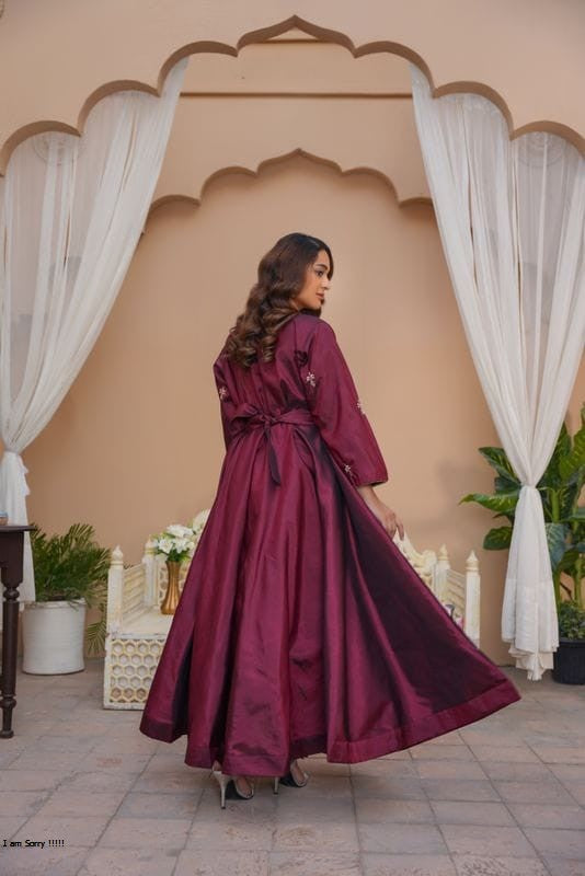 ELEGANT FLAIR HANDMADE 2-PC FROCK